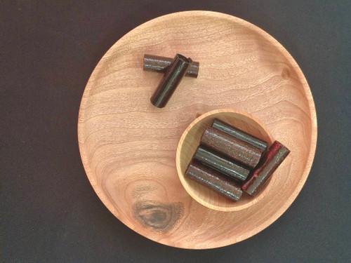 بسته های صد گرمی لواشک آداس